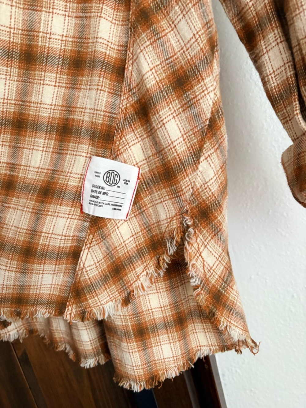 Urban Outfitters BDG Brixton Flannel Button-Down Shirt Orange Motif ✨NWT✨ - Picture 3 of 4